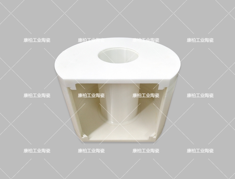 氧化鋯陶瓷加工中出現(xiàn)裂紋，是材料本身問題還是工藝問題？